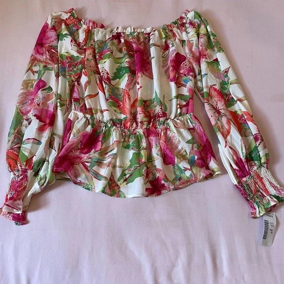 Flying Tomato floral woven top - Picture 3 of 4